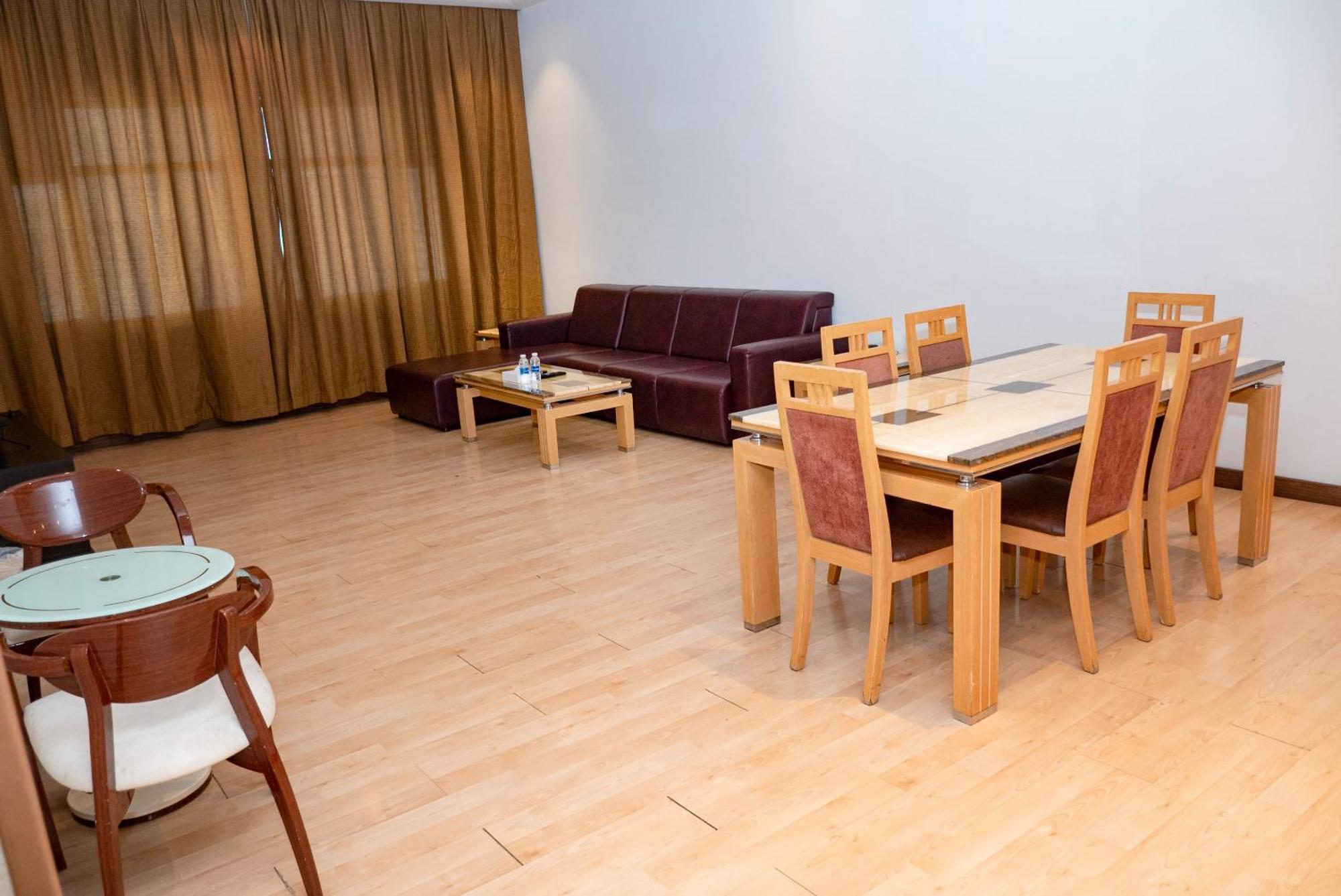 Excelsior Luxury Apartments Manama Exterior foto